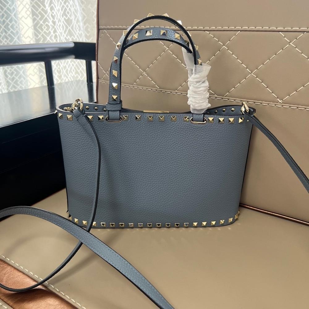 Modern Luxury Shoulder Bag