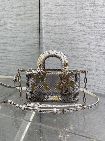 Elegant Leather Top Handle Bag