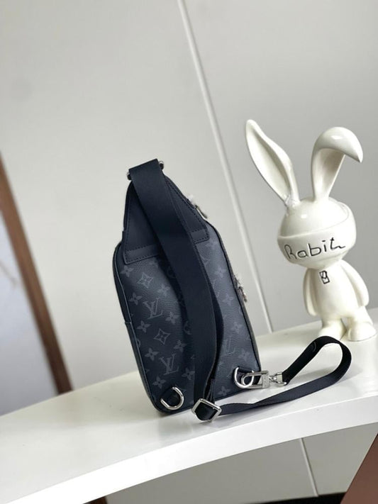 Elegant Canvas Shoulder Bag – Special Edition