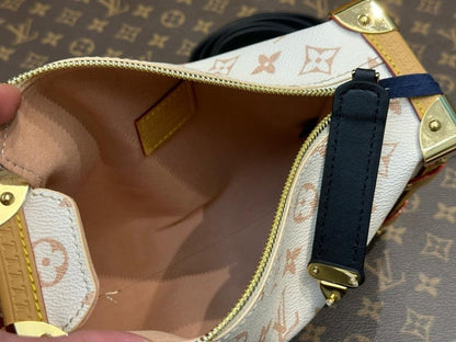 Stylish Canvas Shoulder Bag – Special Edition
