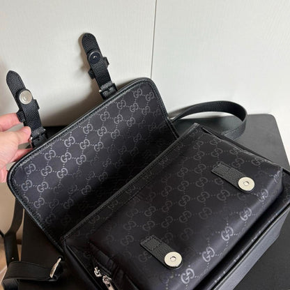 Modern Refined Top Handle Bag