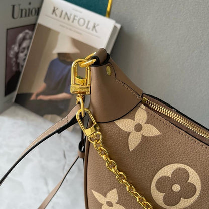 Stylish Refined Leather Shoulder Bag