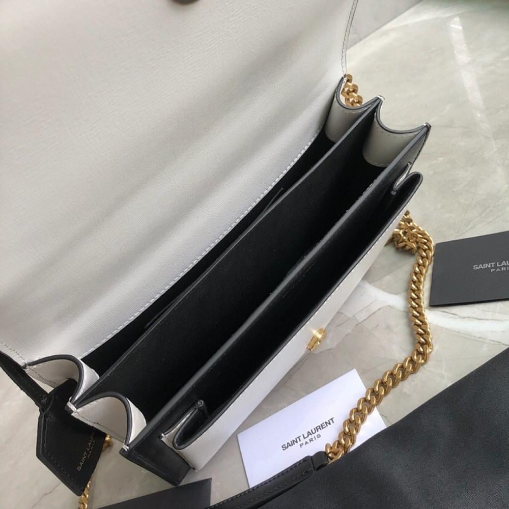 Modern Premium Silver Leather Bag