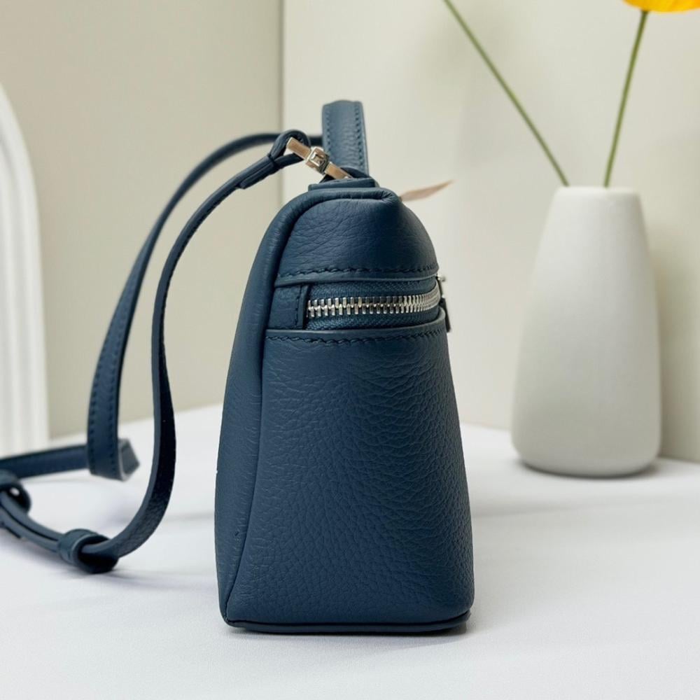 Italian-Inspired Luxury Calfskin Shoulder Bag