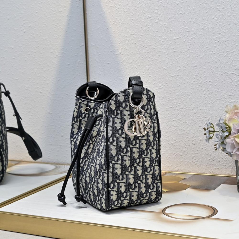 Elegant Gold Embroidered Lambskin Bucket Bag – Special Edition