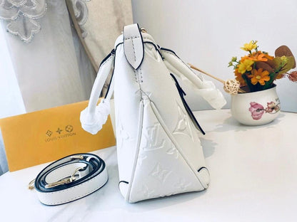 Modern Leather Crossbody Bag – Special Edition