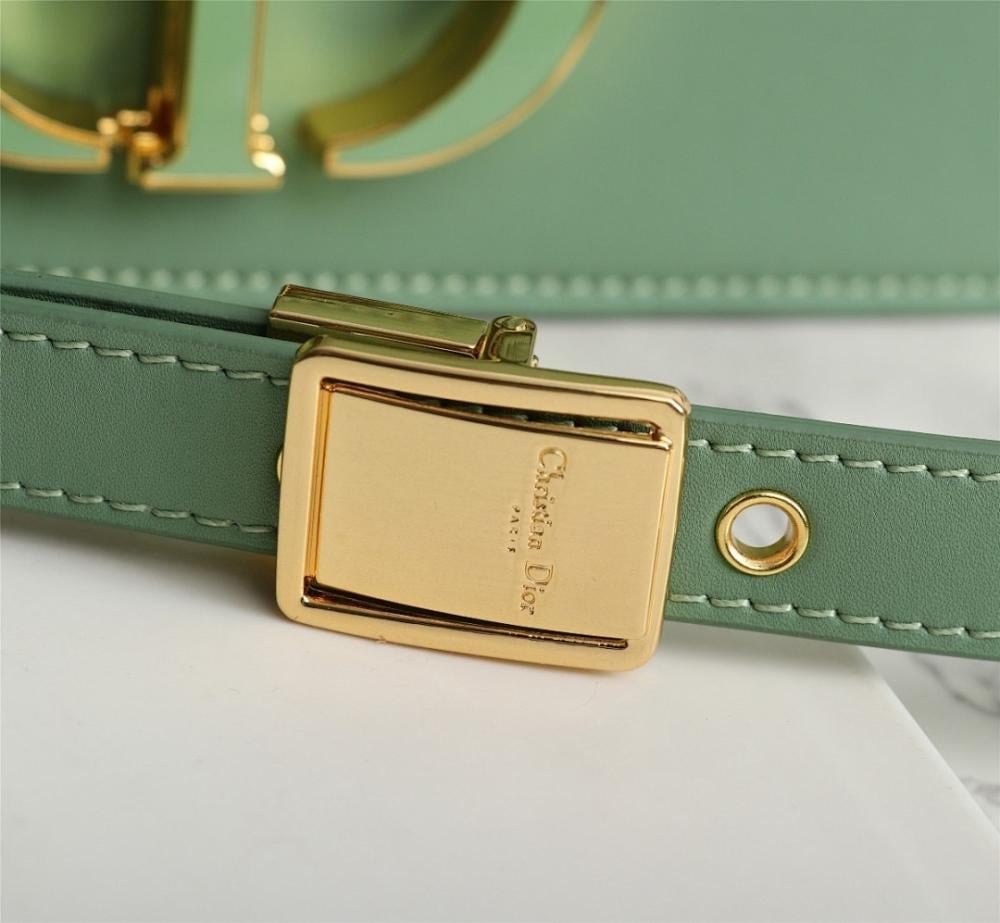 Alma Leather Shoulder Bag