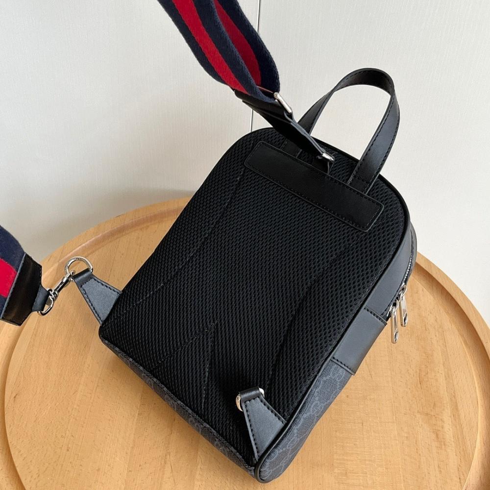Modern Red Crossbody Bag – Limited Edition