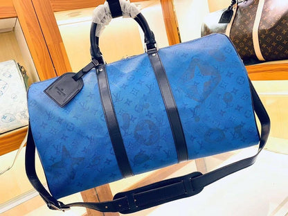 Stylish Leather Travel Bag – Limited Edition