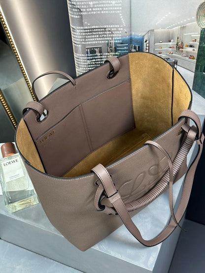 Stylish Premium Woven Leather Shoulder Bag