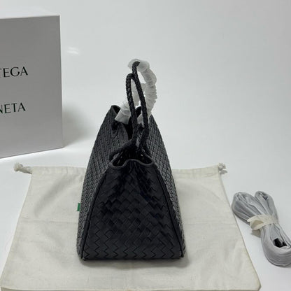 Luxury Refined Woven Leather Shoulder Bag