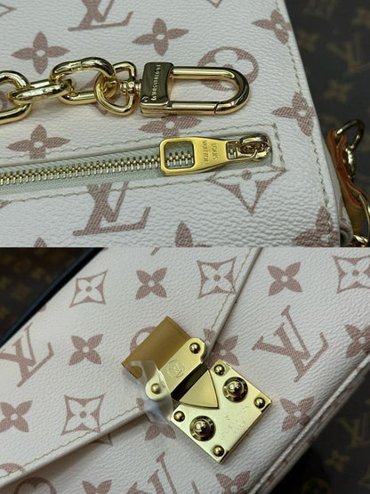 Modern Stylish Shoulder Bag