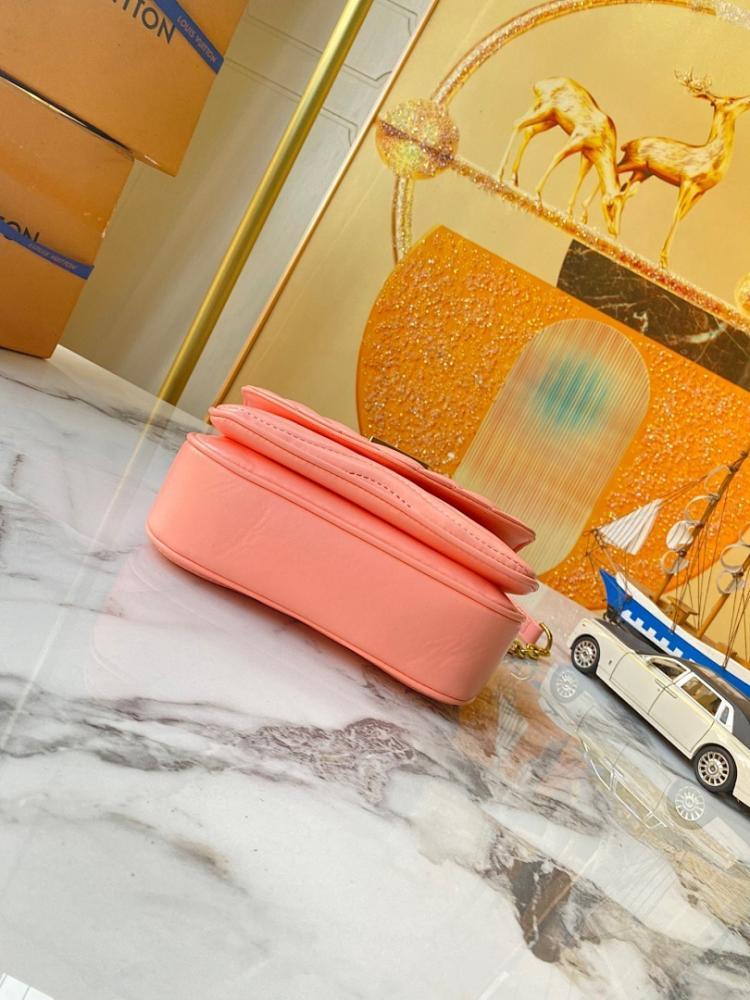 Modern Stylish Quilted Leather Shoulder Bag