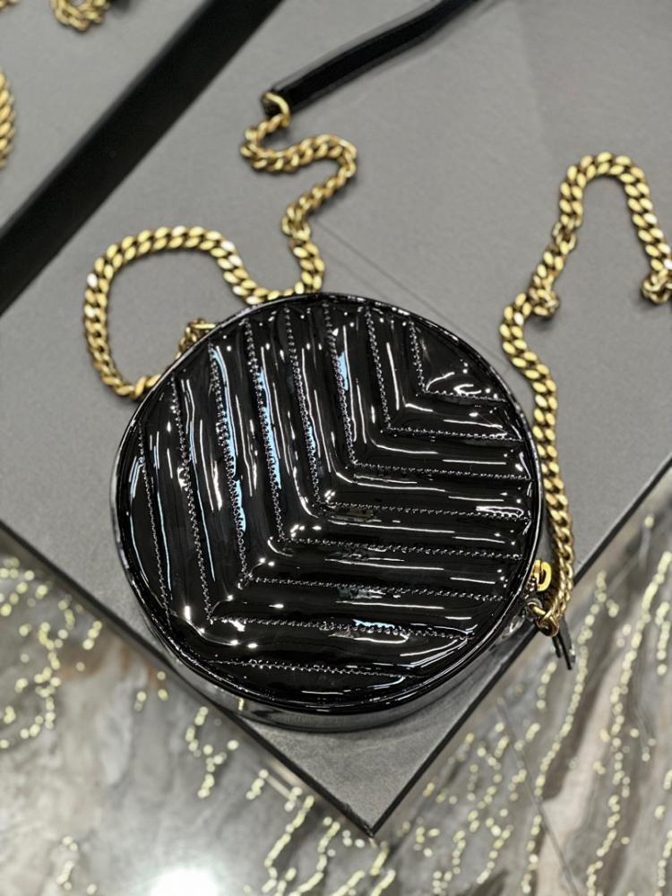 Italian-Inspired Elegant Bag