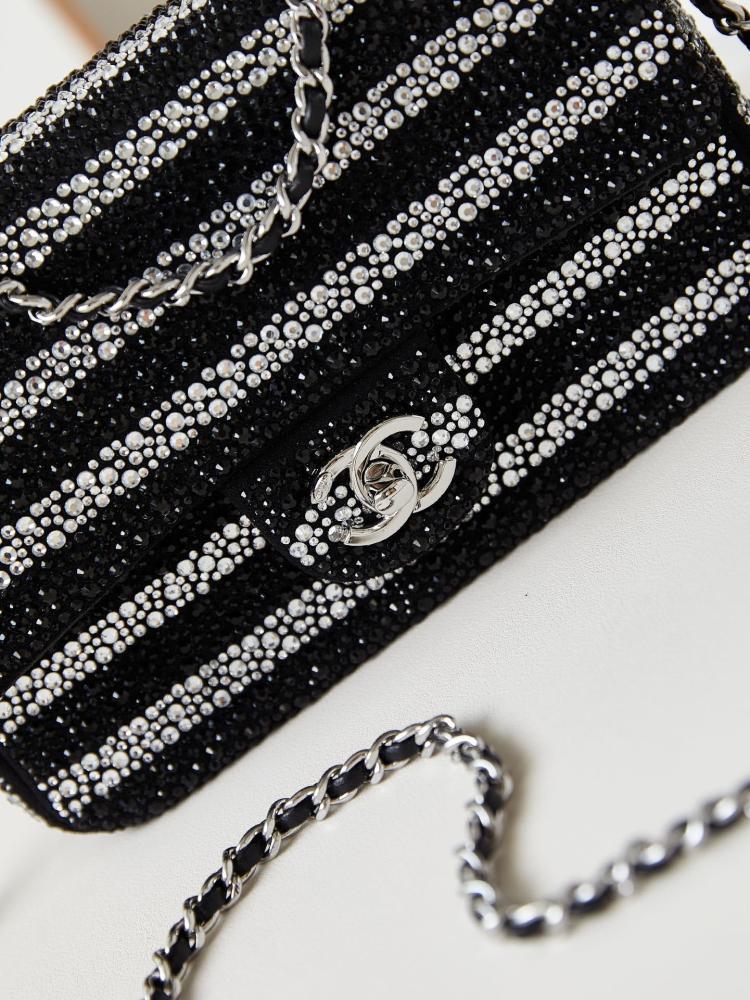 Elegant Shoulder Bag
