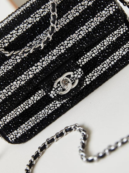 Elegant Shoulder Bag