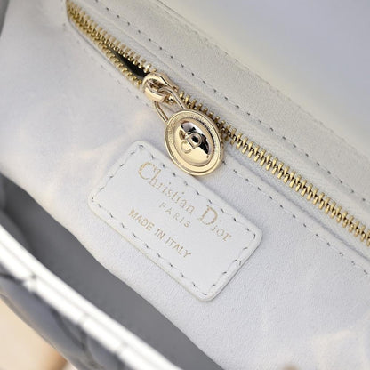 Classic Elegant White Lambskin Shoulder Bag