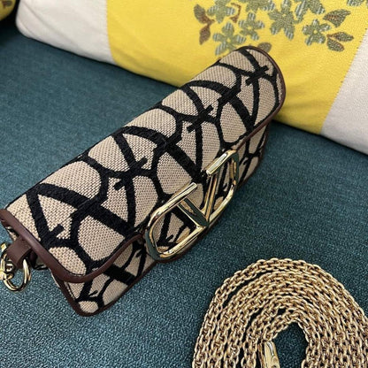 Italian-Inspired Luxury Leather Crossbody Bag