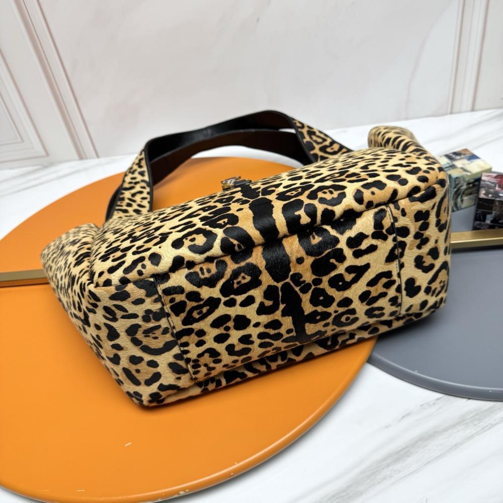Hobo Bag