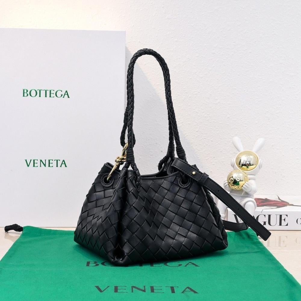 Modern Elegant Shoulder Bag