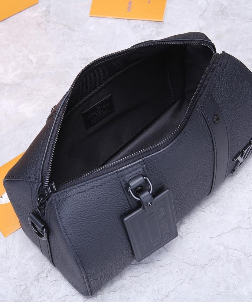 Modern Elegant Calfskin Shoulder Bag