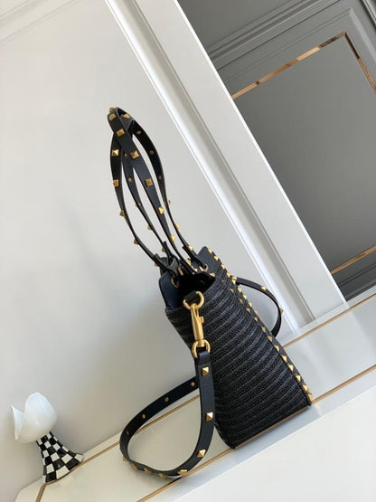 Modern Italian-Inspired Woven Raffia Shoulder Bag