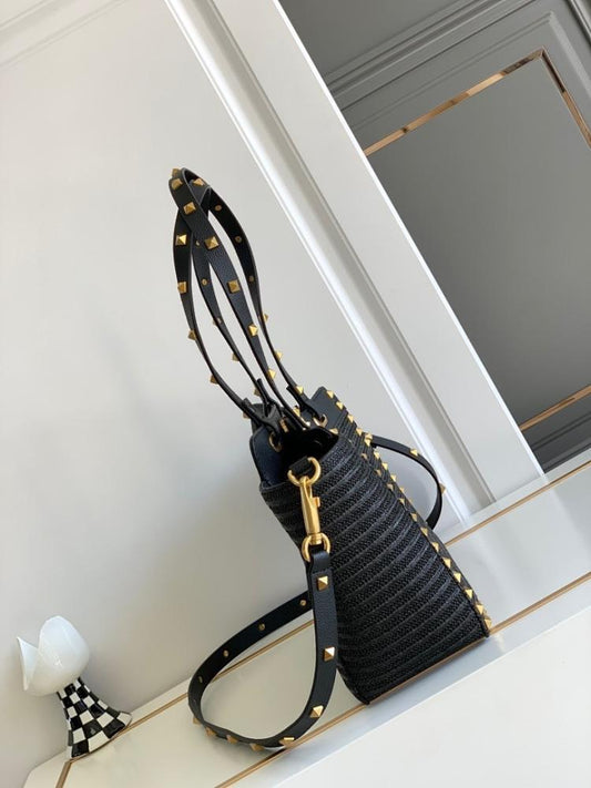 Modern Italian-Inspired Woven Raffia Shoulder Bag