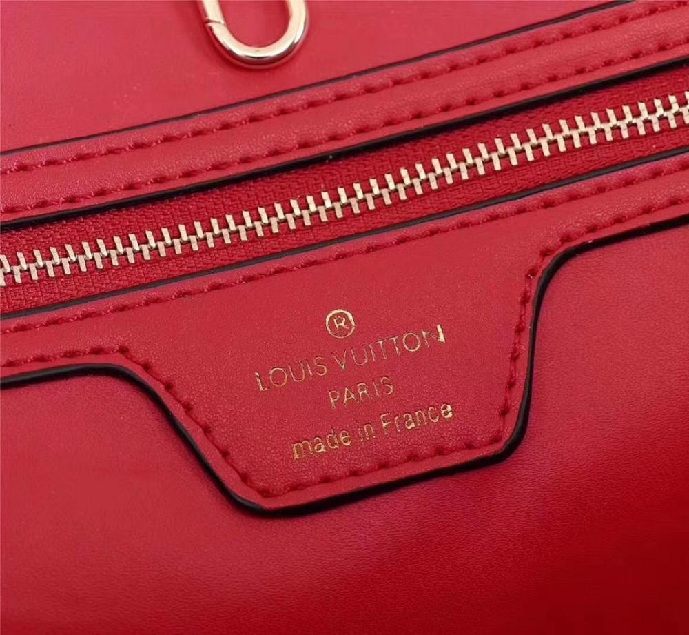 Neverfull Monogram Top Handle Bag