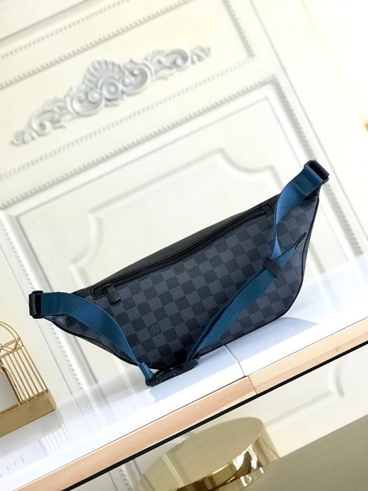 Modern Italian-Inspired Calfskin Crossbody Bag