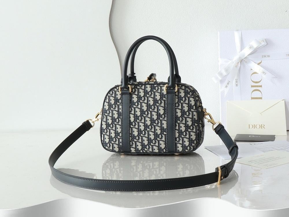 Stylish Refined Printed Leather Top Handle Bag