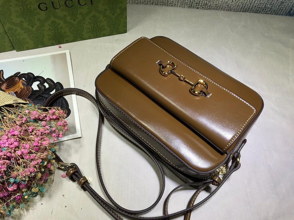 Stylish Crossbody Bag – Special Edition