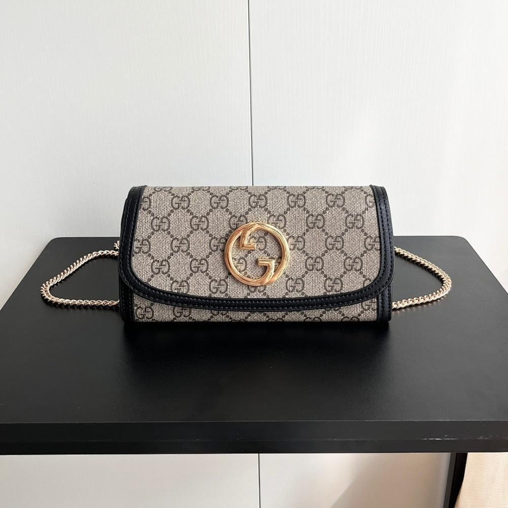 Alma Crossbody Bag