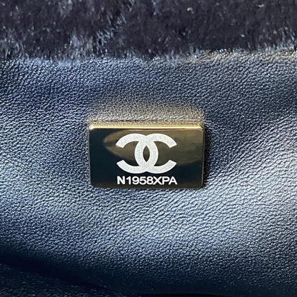 Classic Leather Shoulder Bag