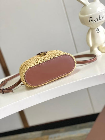 Luxury Elegant Calfskin Bag – Limited Edition
