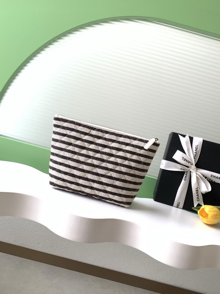 Woven Wallet