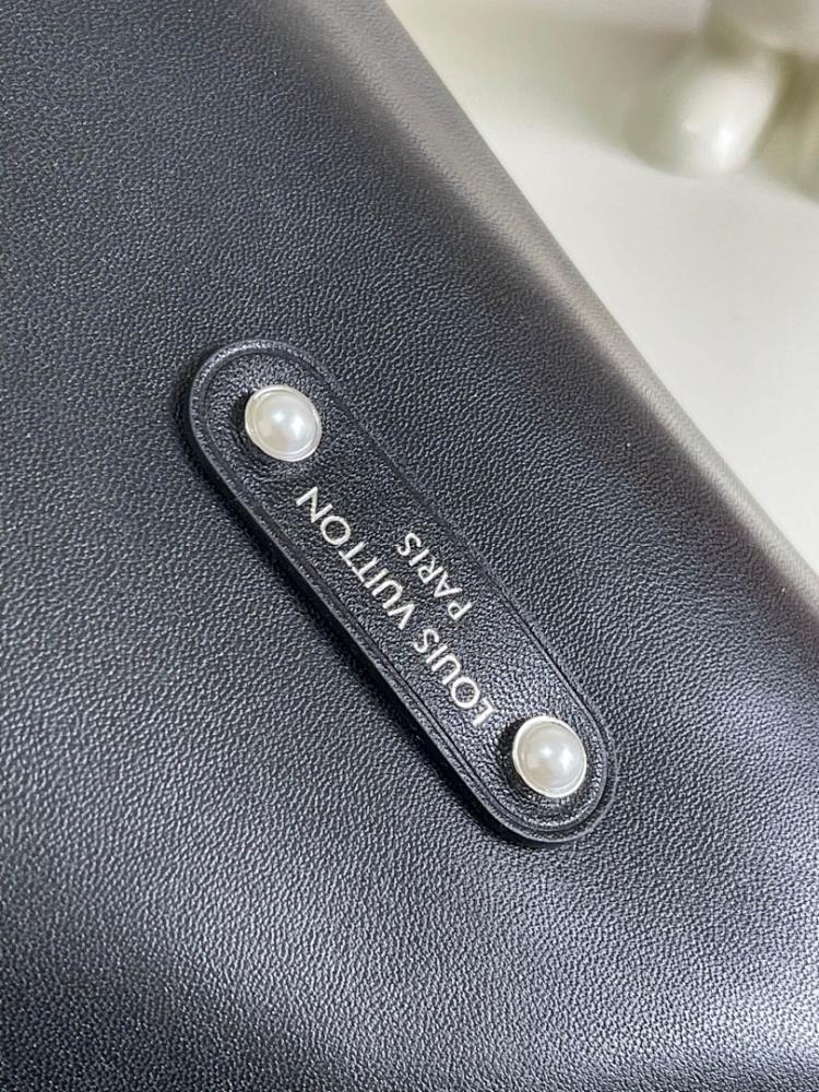 Classic Elegant Canvas Shoulder Bag – Special Edition