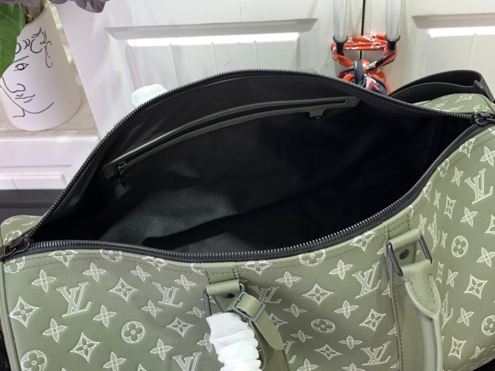 Elegant Travel Bag