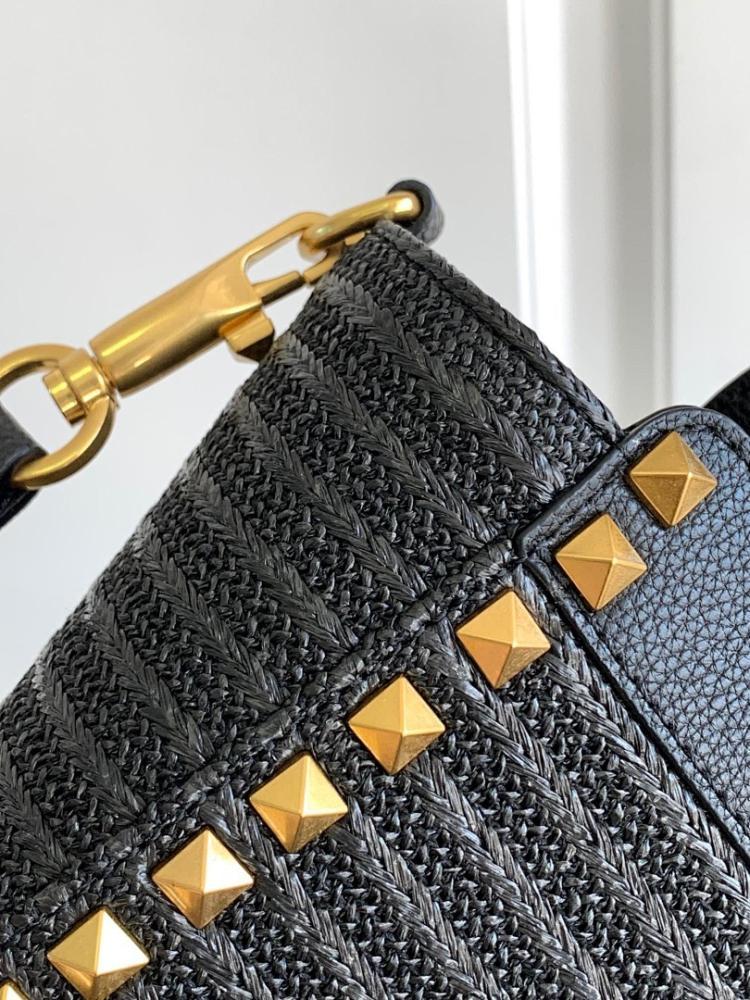 Modern Italian-Inspired Woven Raffia Shoulder Bag