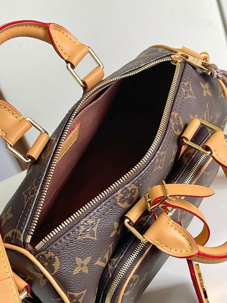 Italian-Inspired Stylish Leather Shoulder Bag