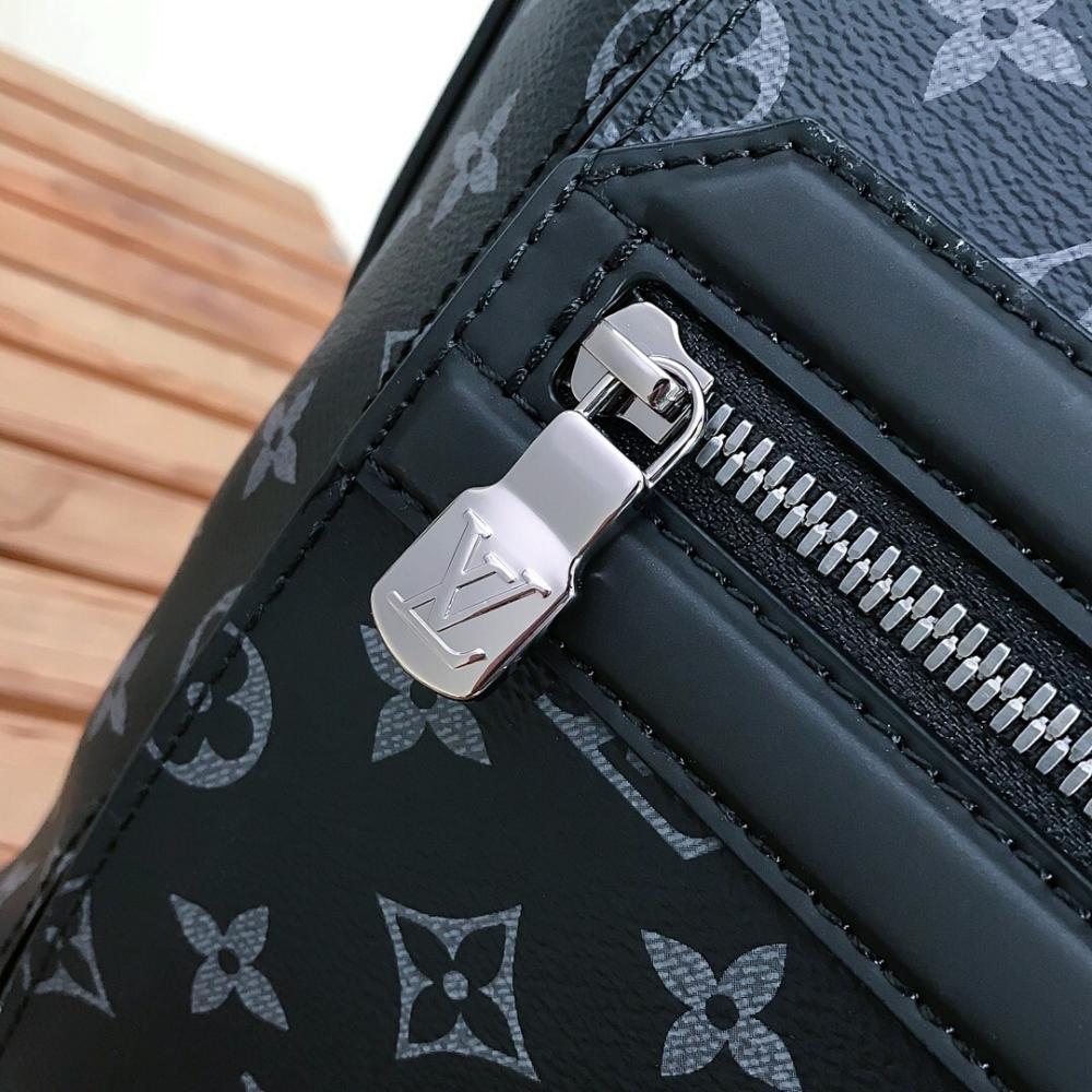 Elegant Stylish Silver Canvas Shoulder Bag