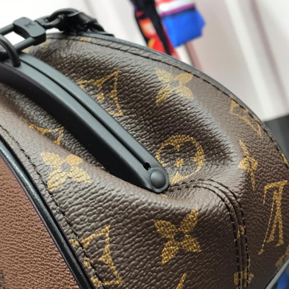 Elegant Shoulder Bag