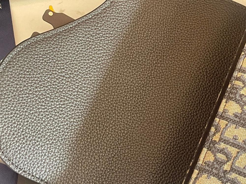 Stylish Refined Black Calfskin Shoulder Bag