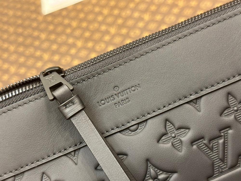 Modern Leather Bag – Limited Edition