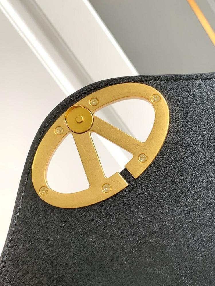 Luxury Calfskin Shoulder Bag – Limited Edition
