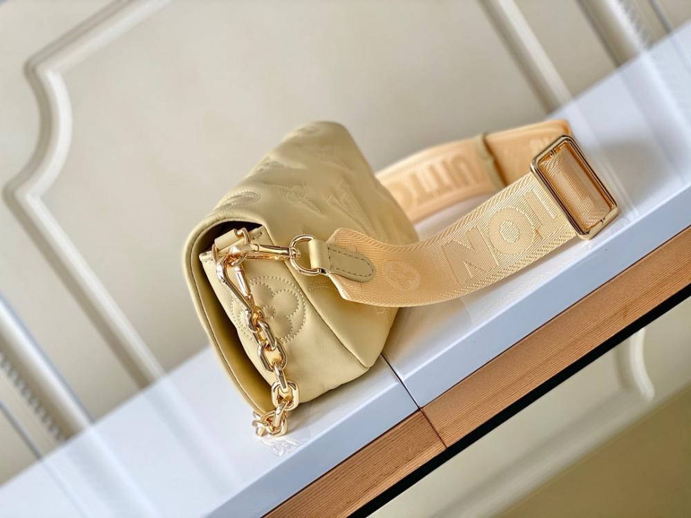 Modern Luxury Quilted Leather Shoulder Bag – Limited Edition