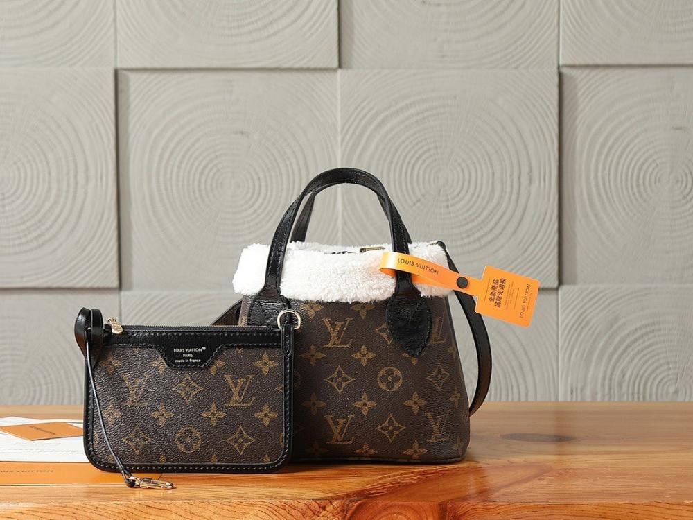 Neverfull Monogram Lambskin Shoulder Bag