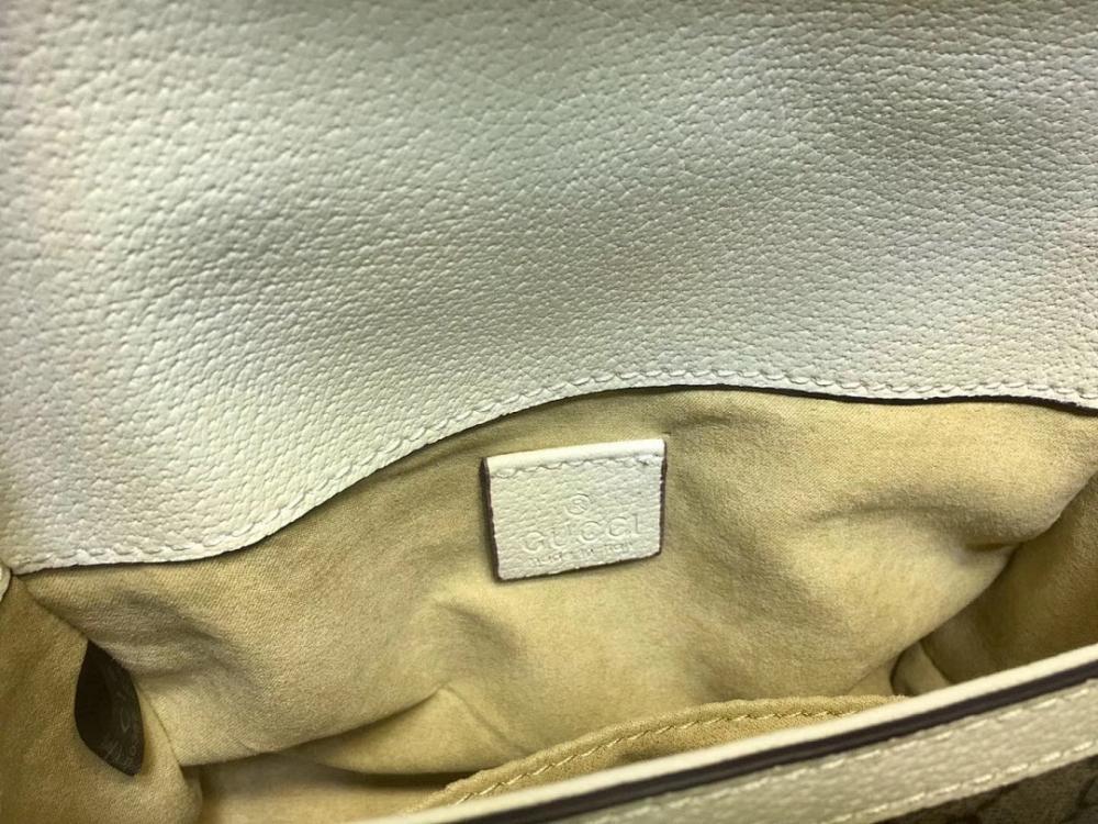 GG Marmont Leather Crossbody Bag