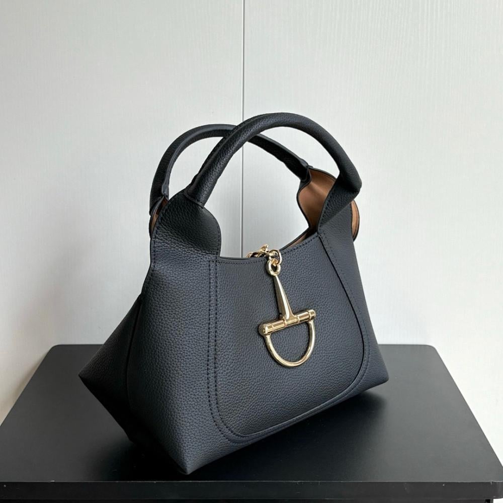 Stylish Refined Shoulder Bag