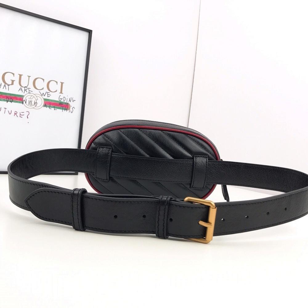 Modern Italian-Inspired Shoulder Bag