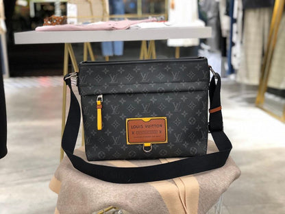 Elegant Stylish Monogram Leather Shoulder Bag – Special Edition